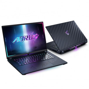 GIGABYTE AORUS Master 16... 2