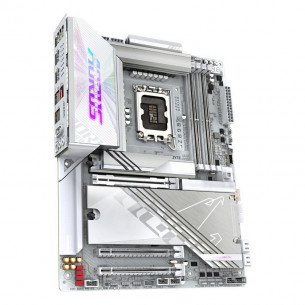 Gigabyte Z890 Aorus Pro Ice... 2