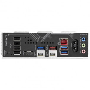 GIGABYTE X870 EAGLE WIFI7... 2