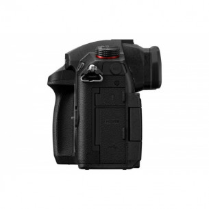 Panasonic Lumix G GH5 Mark... 2